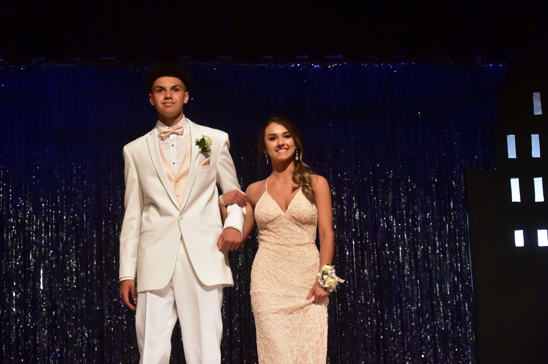 Schuylerville Prom 64.JPG